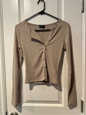 White Fox Women's Long Sleeve Button Crop Top — Taupe